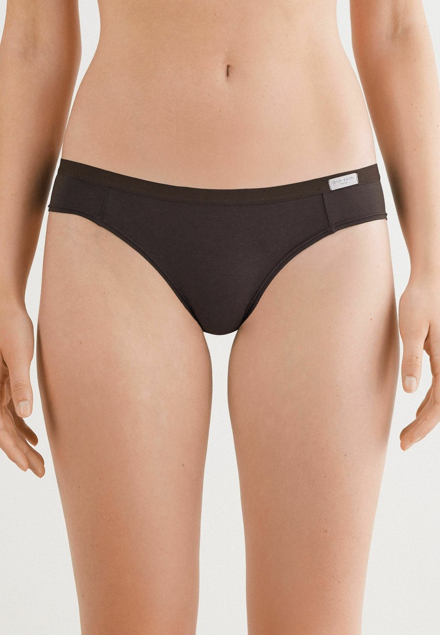 Брифы Intimissimi CUT, Brown/Dark Brown
Брифы Intimissimi CUT, Brown/Dark Brown