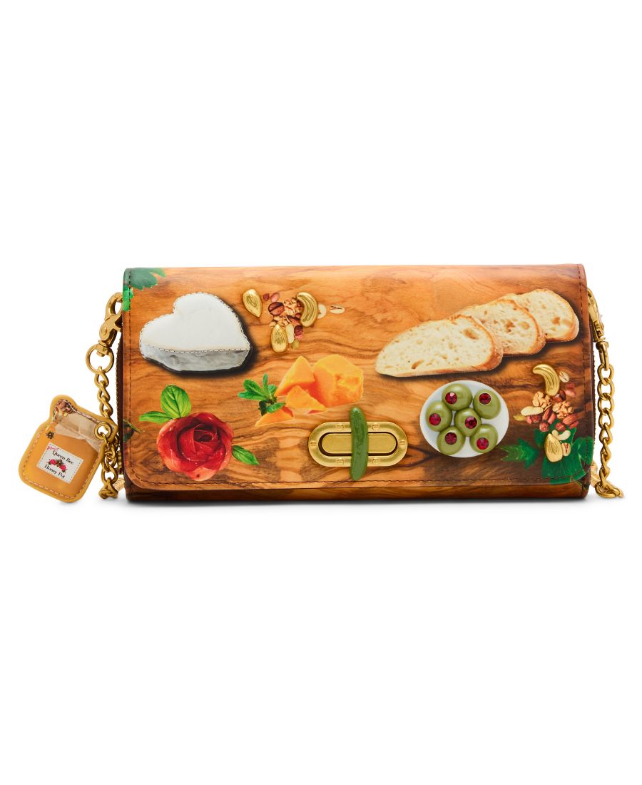 Маленькая сумка-кошелек через плечо Char-cute-erie Betsey Johnson, Brown
Маленькая сумка-кошелек через плечо Char-cute-erie Betsey Johnson, Brown