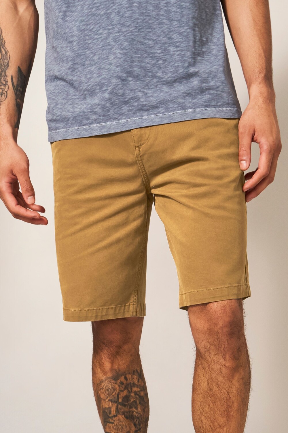 Шорты-чиносы Sutton из натурального хлопка White Stuff, коричневый
Шорты-чиносы Sutton из натурального хлопка White Stuff, коричневый