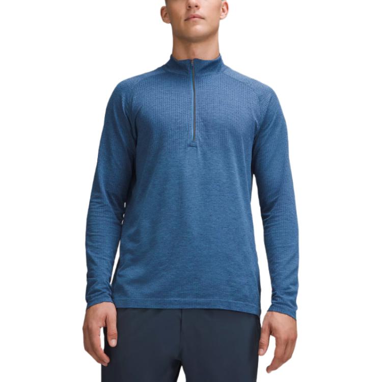 Мужской трикотаж с половинной молнией и металлическим протектором для вентиляцией Lululemon, night sea синий/soft denim/nise/sfdm
Мужской трикотаж с половинной молнией и металлическим протектором для вентиляцией Lululemon, night sea синий/soft denim/nise/sfdm