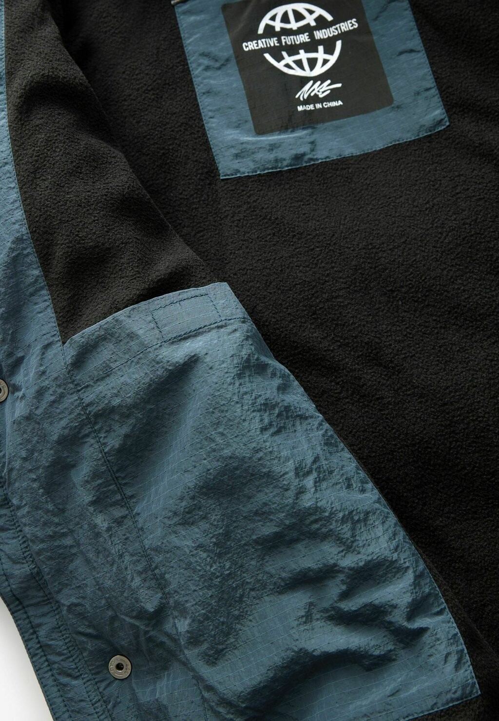 Зимнее пальто UTILITY PUFFER REGULAR FIT Next, синий
Зимнее пальто UTILITY PUFFER REGULAR FIT Next, синий