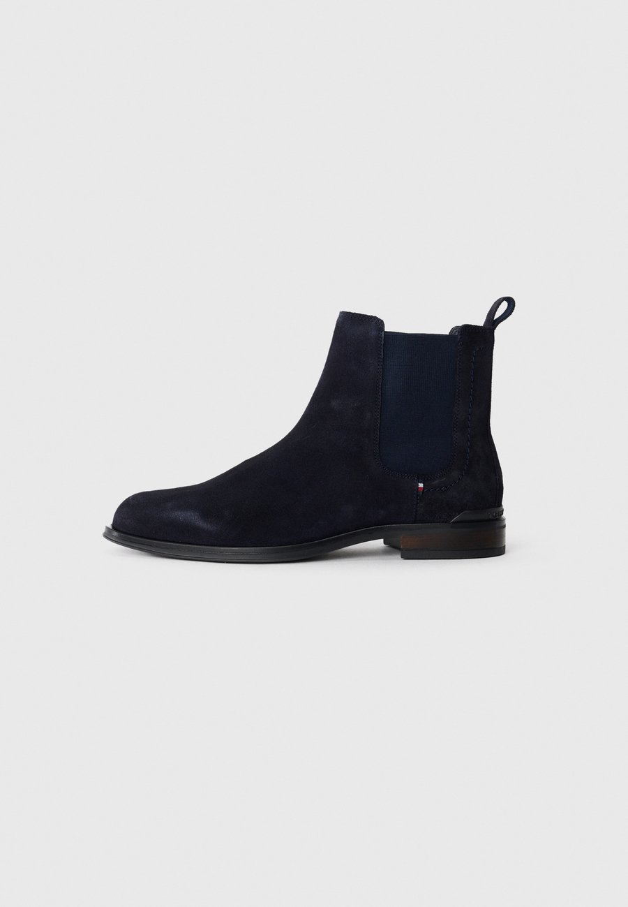 Ботинки Tommy Hilfiger CORPORATE, Desert Sky/Dark Blue
Ботинки Tommy Hilfiger CORPORATE, Desert Sky/Dark Blue