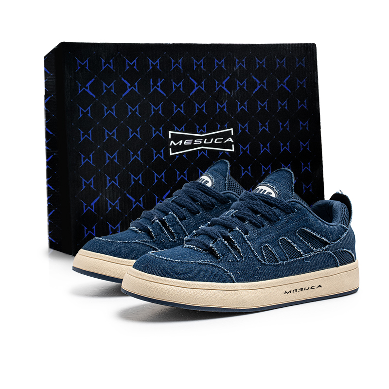 MESUCA Скользоустойчивые износостойкие дышащие увеличивающие рост низкие скейтерские кеды мужские деним синий подарочный набор, цвет Denim Blue (Gift Box Set) 
MESUCA Скользоустойчивые износостойкие дышащие увеличивающие рост низкие скейтерские кеды мужские деним синий подарочный набор, цвет Denim Blue (Gift Box Set)