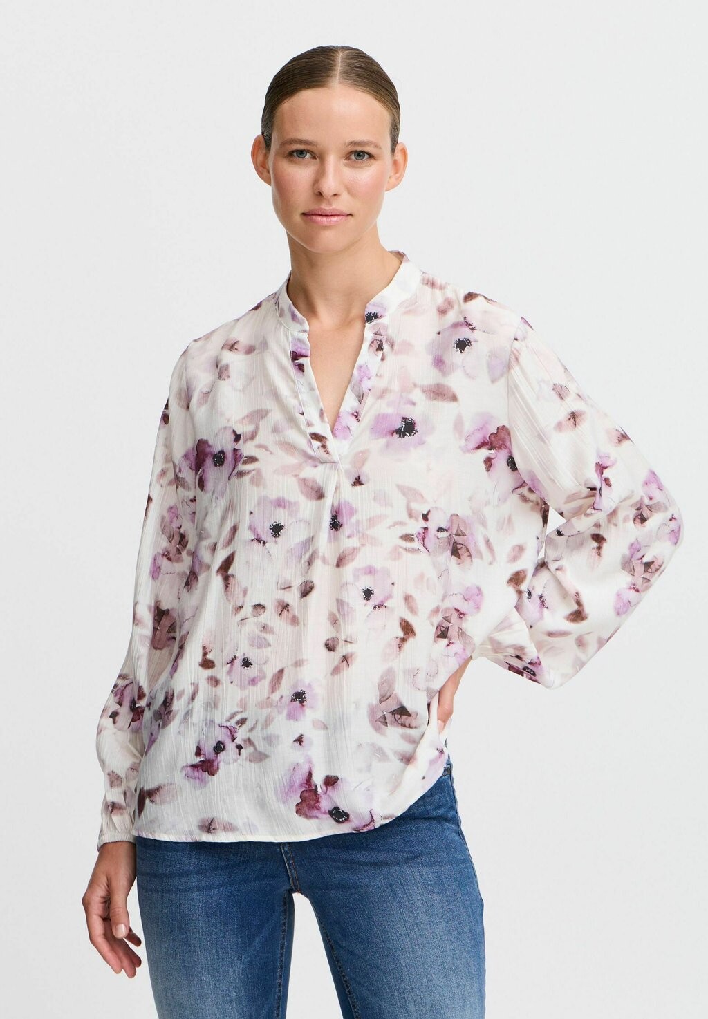 Блуза JOLENA b.young, бежевый
Блуза JOLENA b.young, бежевый