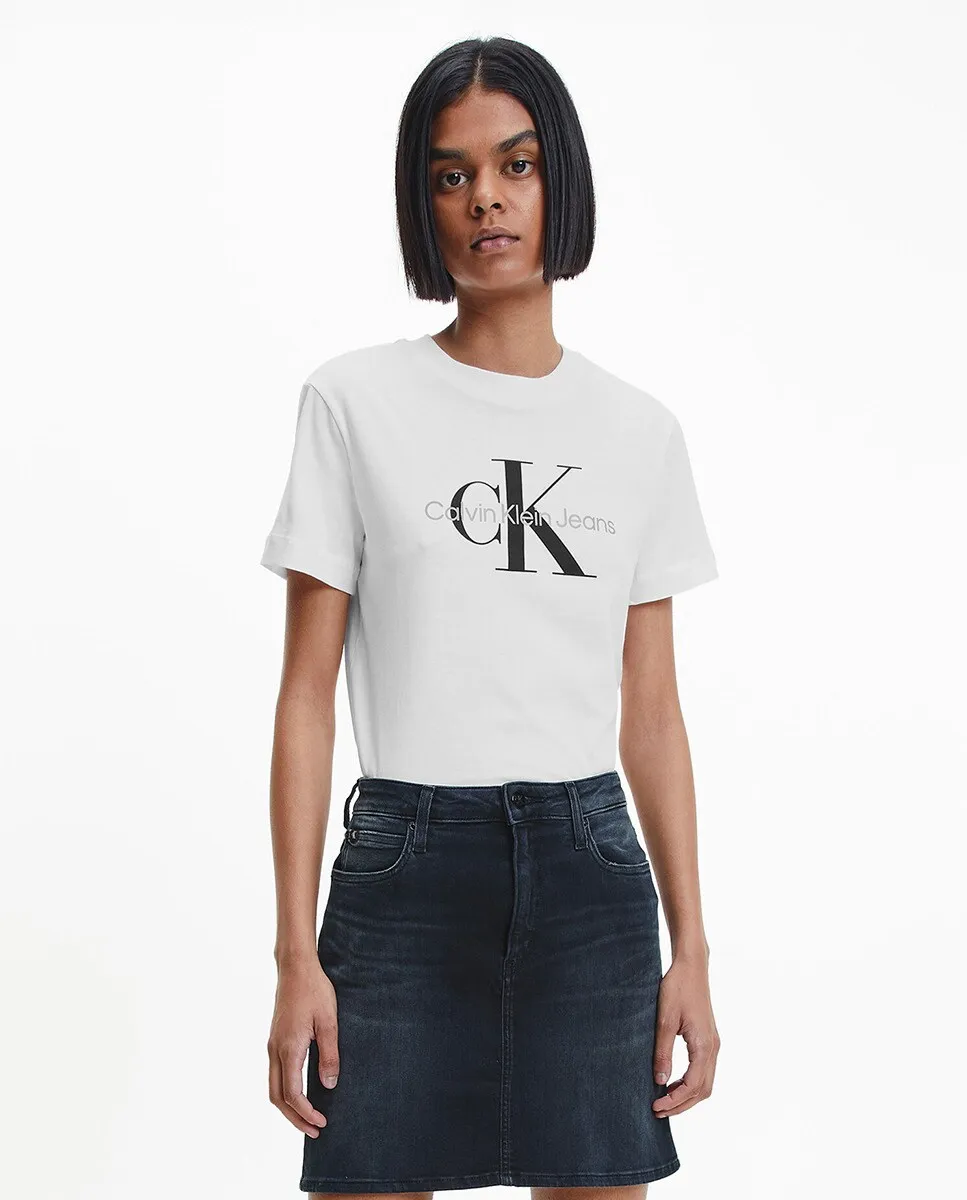 Женская футболка с коротким рукавом Calvin Klein Jeans, белый
Женская футболка с коротким рукавом Calvin Klein Jeans, белый