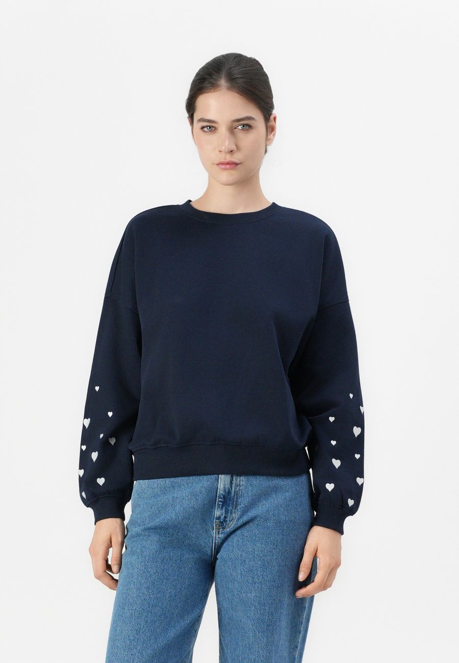 Толстовка JDY JDYMESA O NECK, Sky Captain/Dark Blue
Толстовка JDY JDYMESA O NECK, Sky Captain/Dark Blue