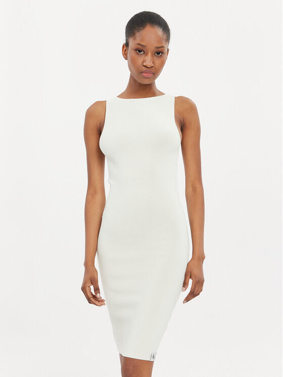 Летнее платье приталенного кроя Calvin Klein, экрю
Летнее платье приталенного кроя Calvin Klein, экрю