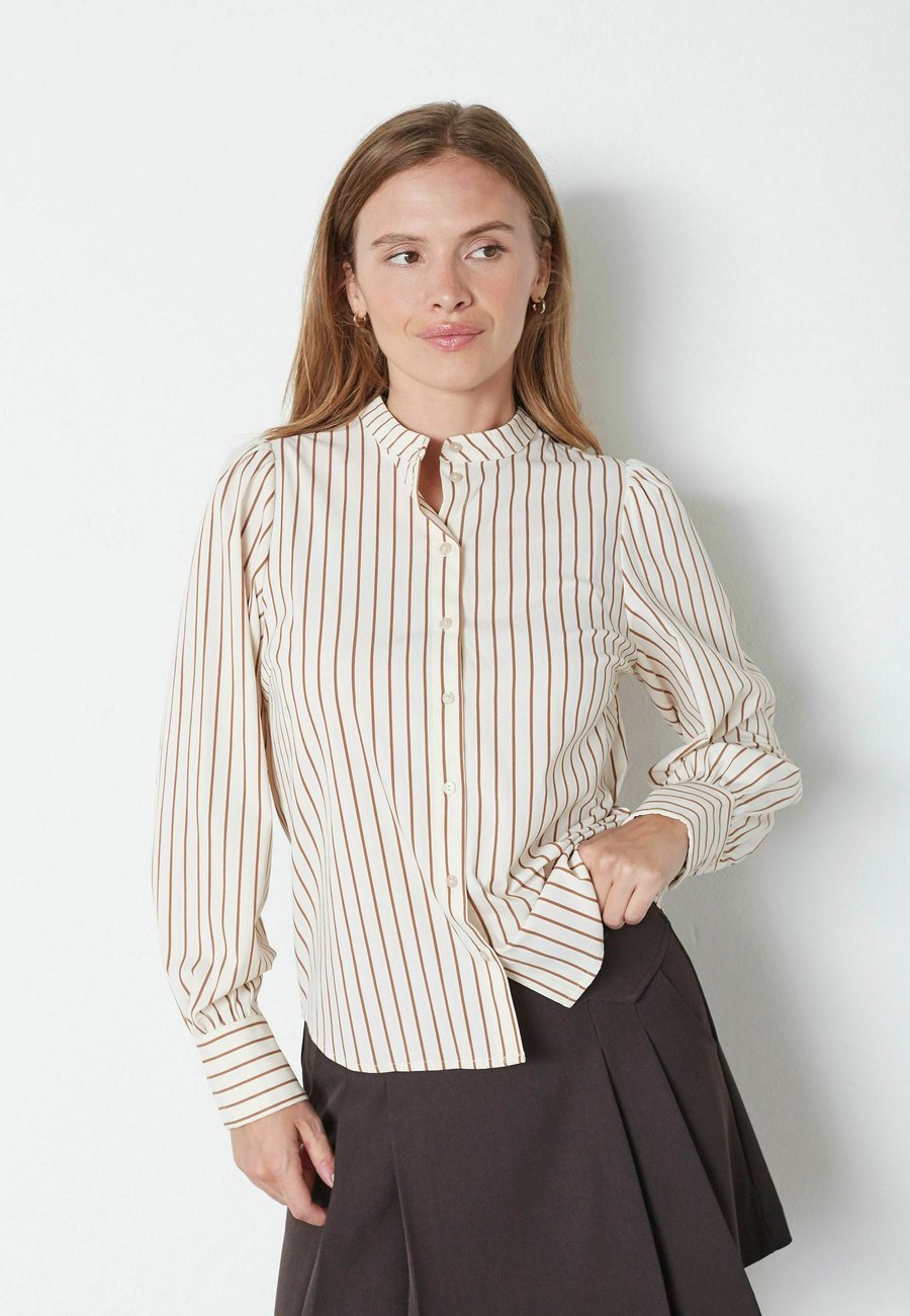 Блуза Co'couture SORIN STRIPE, Bone/White
Блуза Co'couture SORIN STRIPE, Bone/White