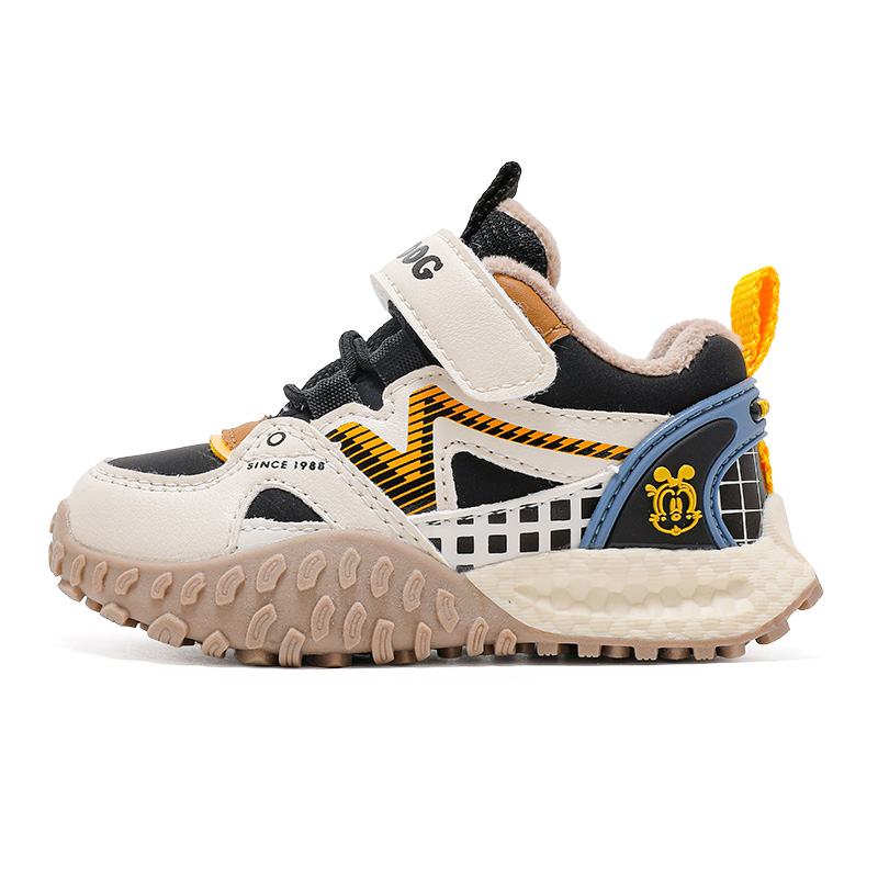 Противоскользящая термообувь для детей от 3 до 7 лет BOBDOG, черный/бежевый
Противоскользящая термообувь для детей от 3 до 7 лет BOBDOG, черный/бежевый