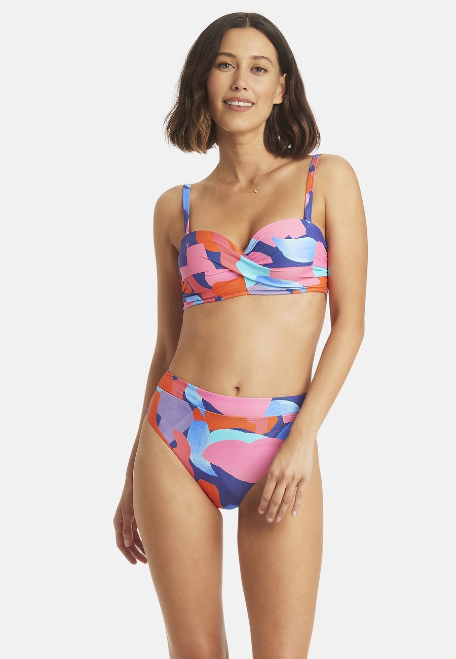 Низ бикини SEA LEVEL Bikini bottoms, Royal/Blue
Низ бикини SEA LEVEL Bikini bottoms, Royal/Blue