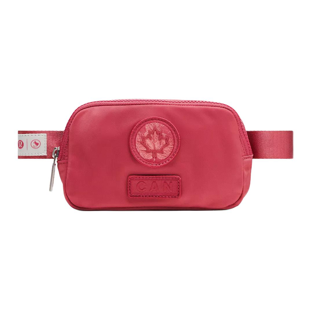 Lululemon Мини-поясная сумка COCEverywhere Nylon для женщин, розовая
Lululemon Мини-поясная сумка COCEverywhere Nylon для женщин, розовая