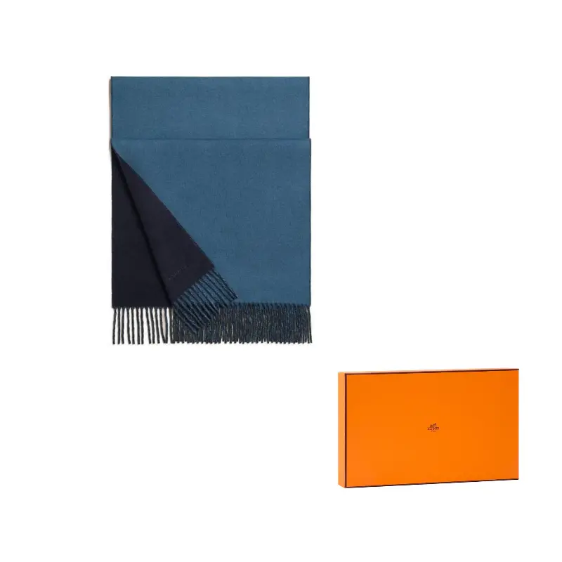 HERMES Кашемировый вязаный шарф Men's Marine Blue
HERMES Кашемировый вязаный шарф Men's Marine Blue