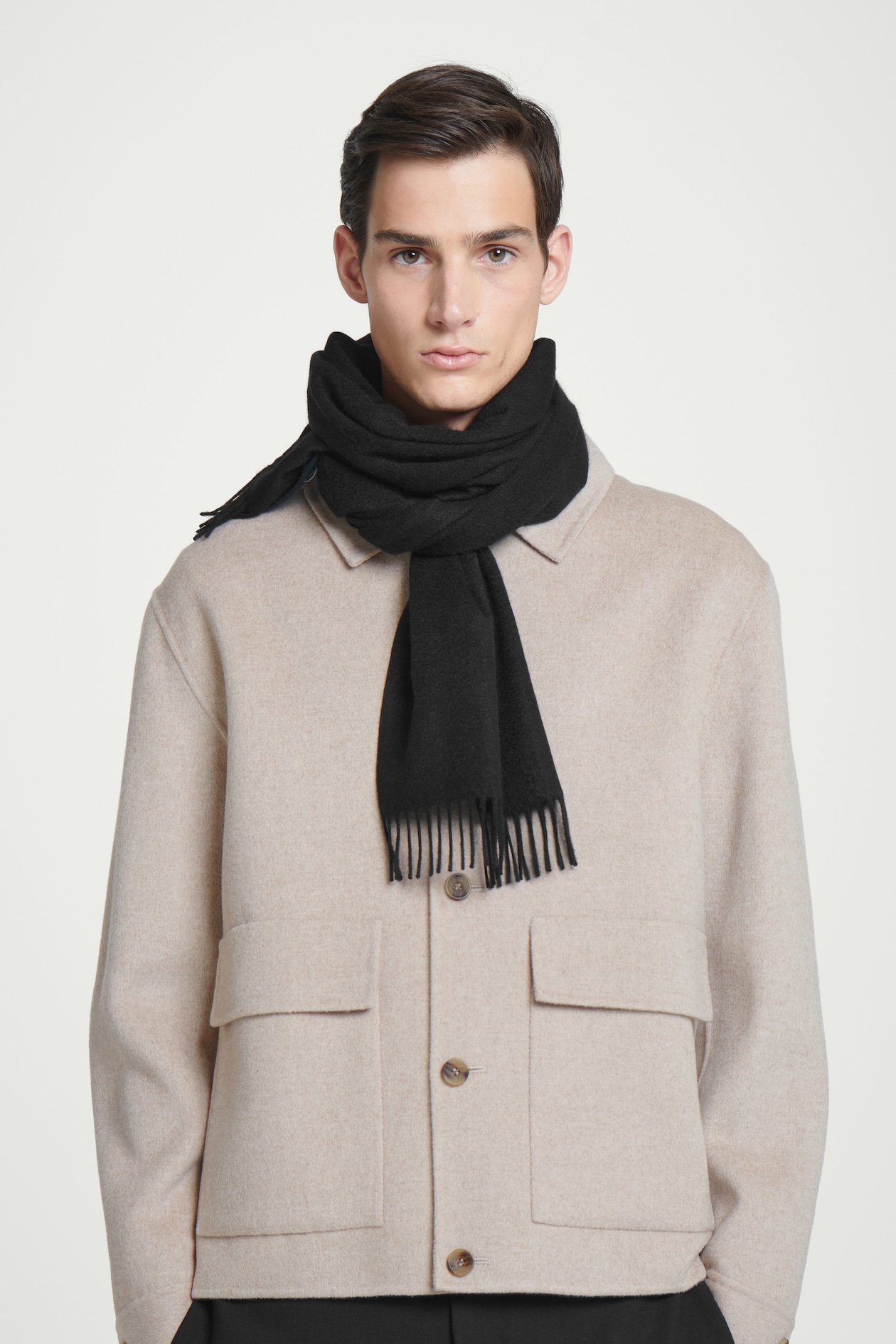 Шарф из чистого кашемира COS, черный
Шарф из чистого кашемира COS, черный