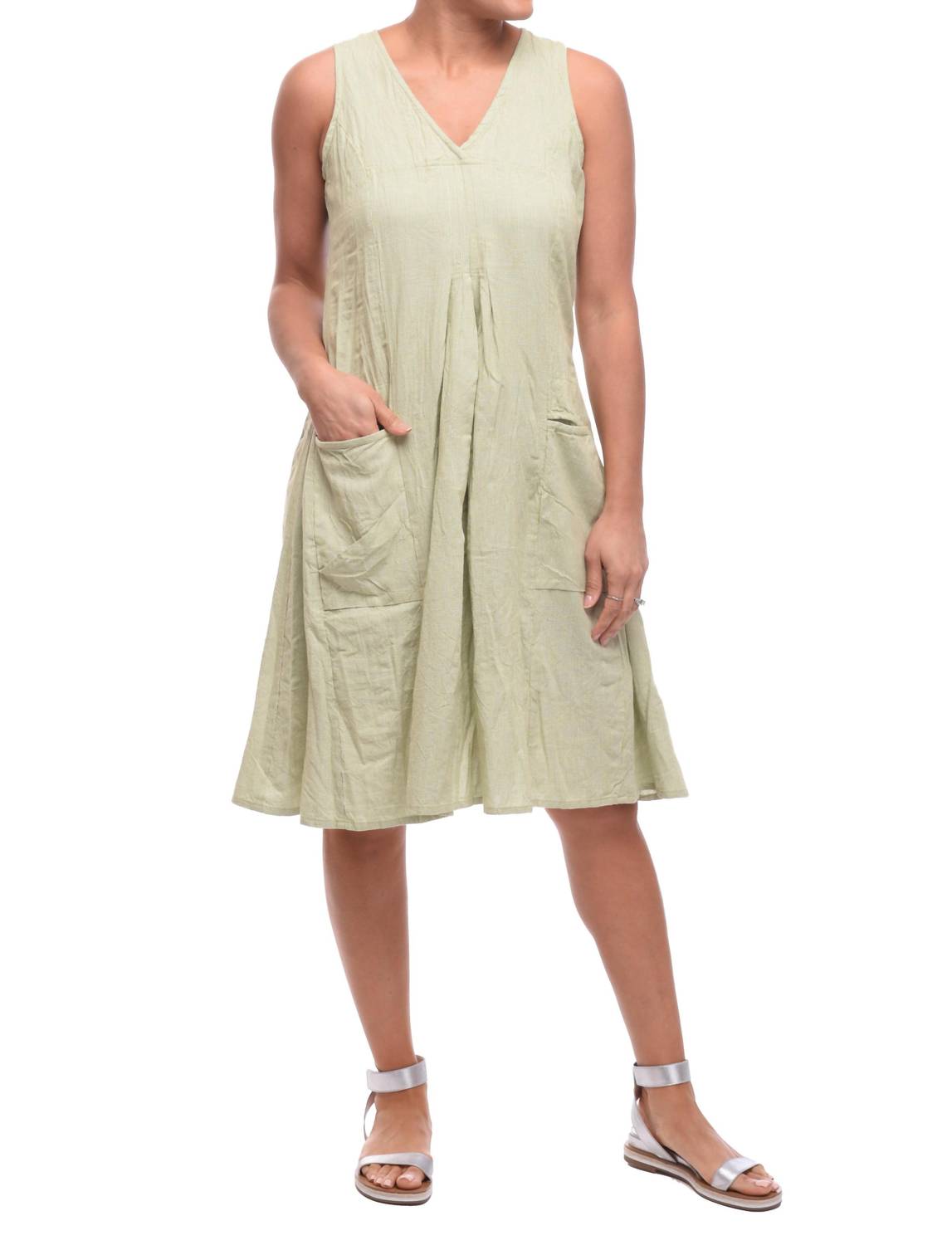 Платье Poppie в зелено-белую собачью клетку Tulip Clothing
Платье Poppie в зелено-белую собачью клетку Tulip Clothing