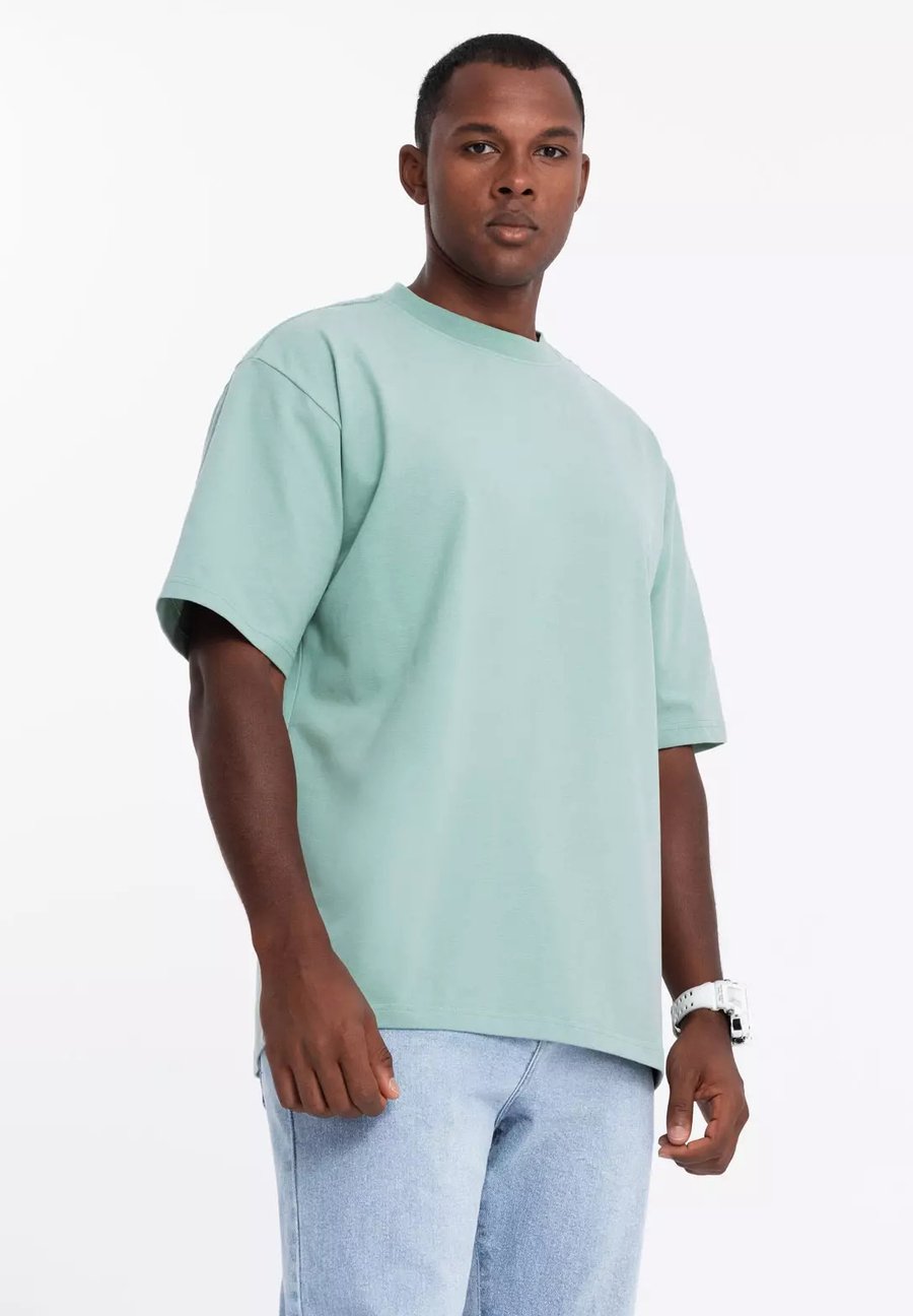 Футболка Ombre Basic T-shirt, Sage Green/Mint, Зеленый, Футболка Ombre Basic T-shirt, Sage Green/Mint
Футболка Ombre Basic T-shirt, Sage Green/Mint, Зеленый, Футболка Ombre Basic T-shirt, Sage Green/Mint