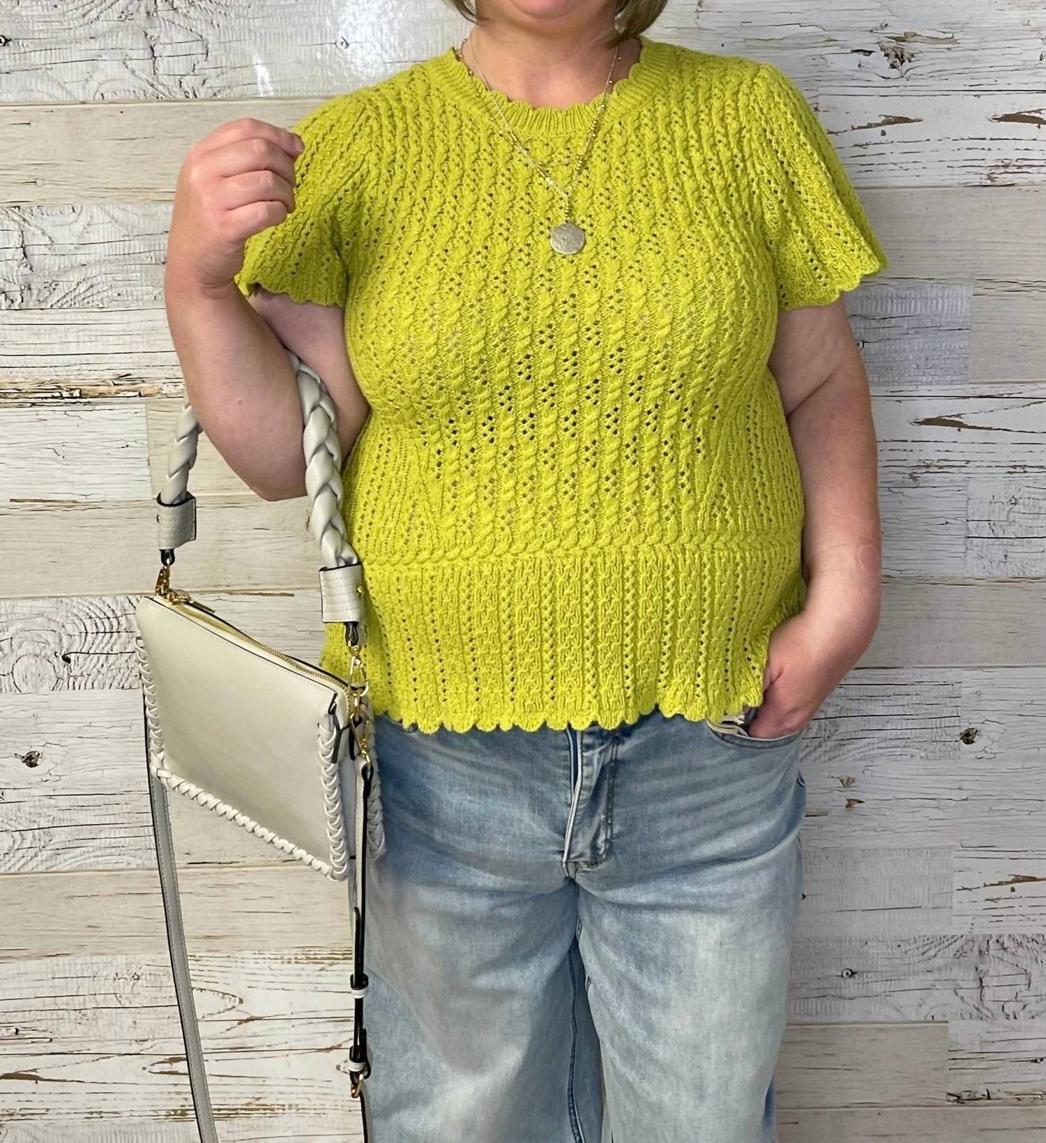 Женский вязаный крючком топ-свитер с баской цвета сельдерея Democracy, зеленый
Женский вязаный крючком топ-свитер с баской цвета сельдерея Democracy, зеленый