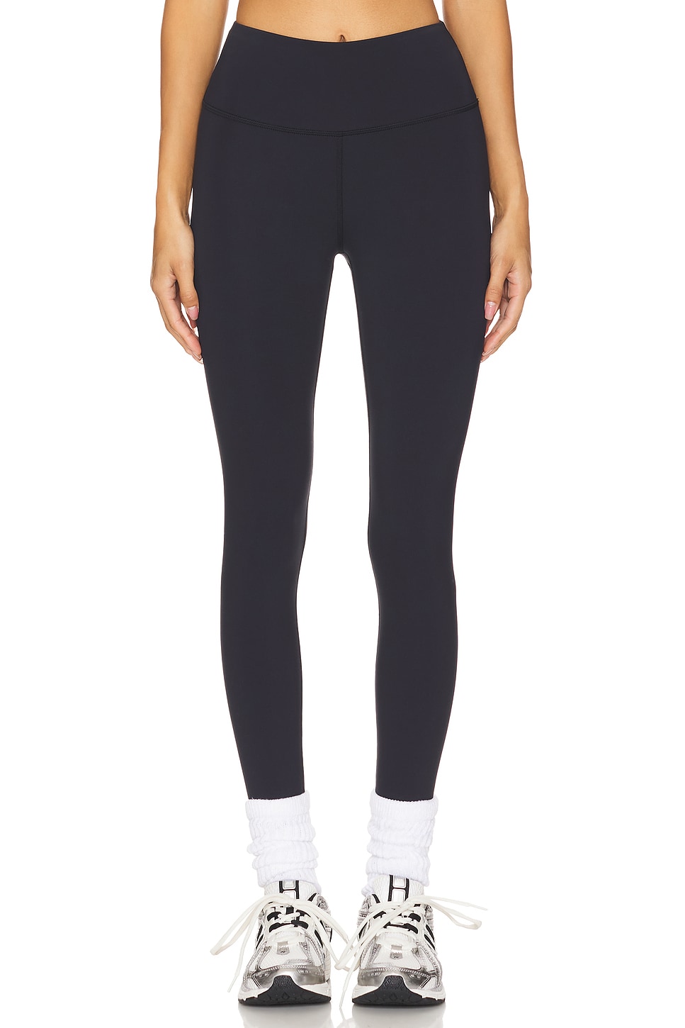 Леггинсы warmwell со стременами Wellbeing + Beingwell, черный
Леггинсы warmwell со стременами Wellbeing + Beingwell, черный