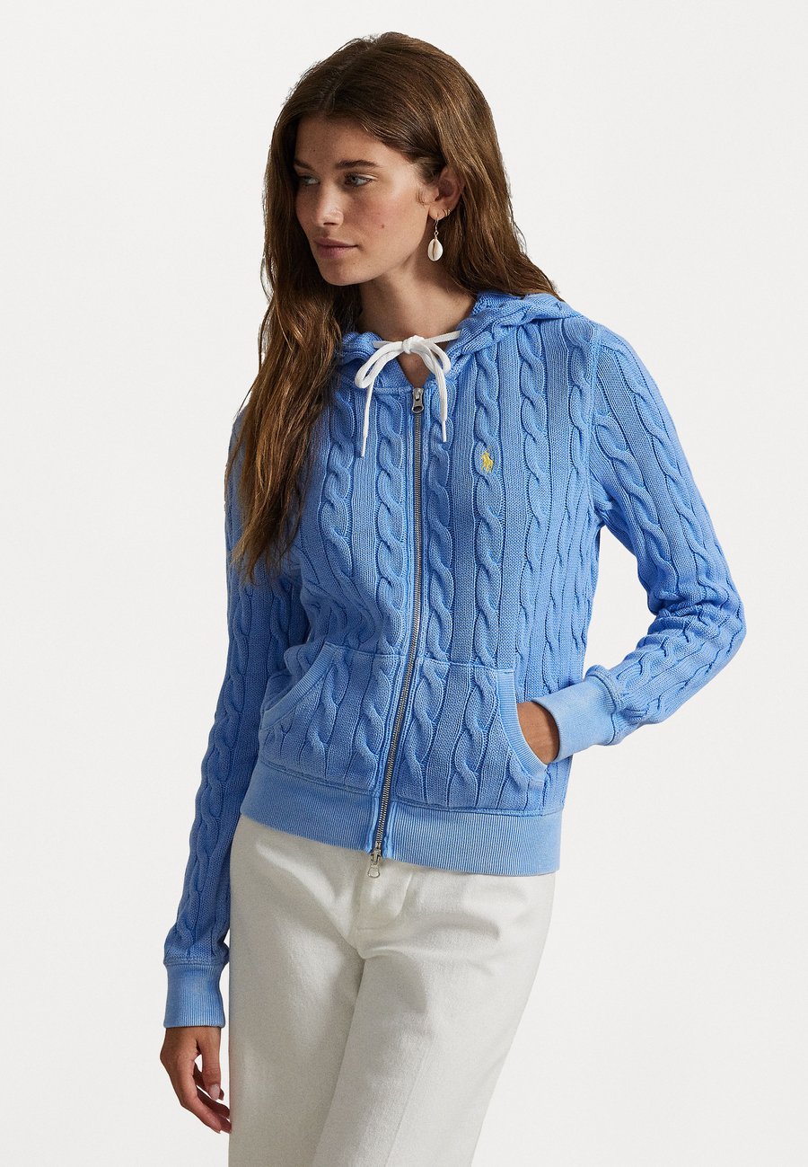 Кардиган Polo Ralph Lauren CABLE KNIT COTTON FULL ZIP HOODIE, Harbor Island Blue/Blue
Кардиган Polo Ralph Lauren CABLE KNIT COTTON FULL ZIP HOODIE, Harbor Island Blue/Blue