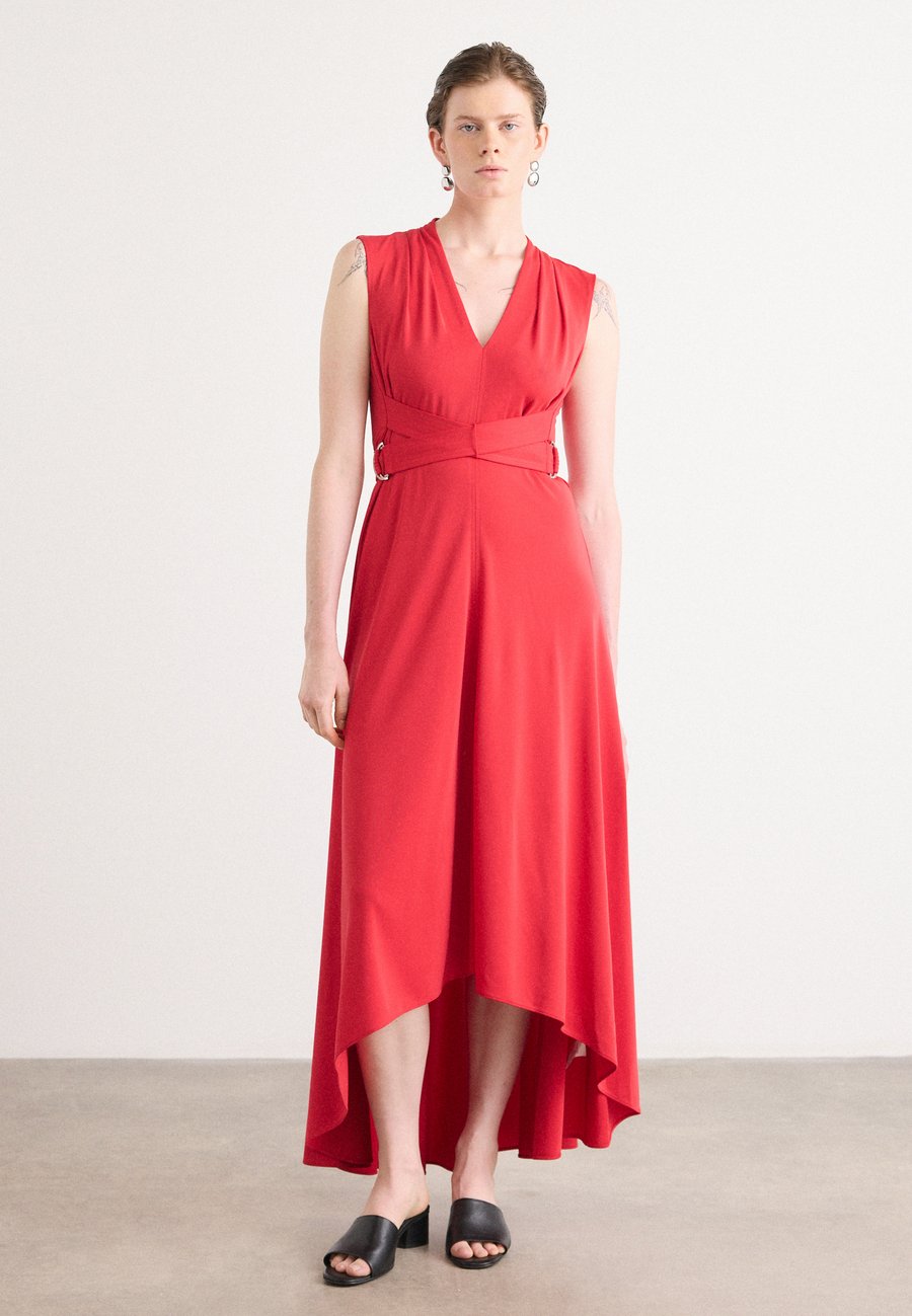 Платье DKNY SLEEVELESS HI LOW HEM BUCKLE TRIM, Summer Cherry/Black
Платье DKNY SLEEVELESS HI LOW HEM BUCKLE TRIM, Summer Cherry/Black