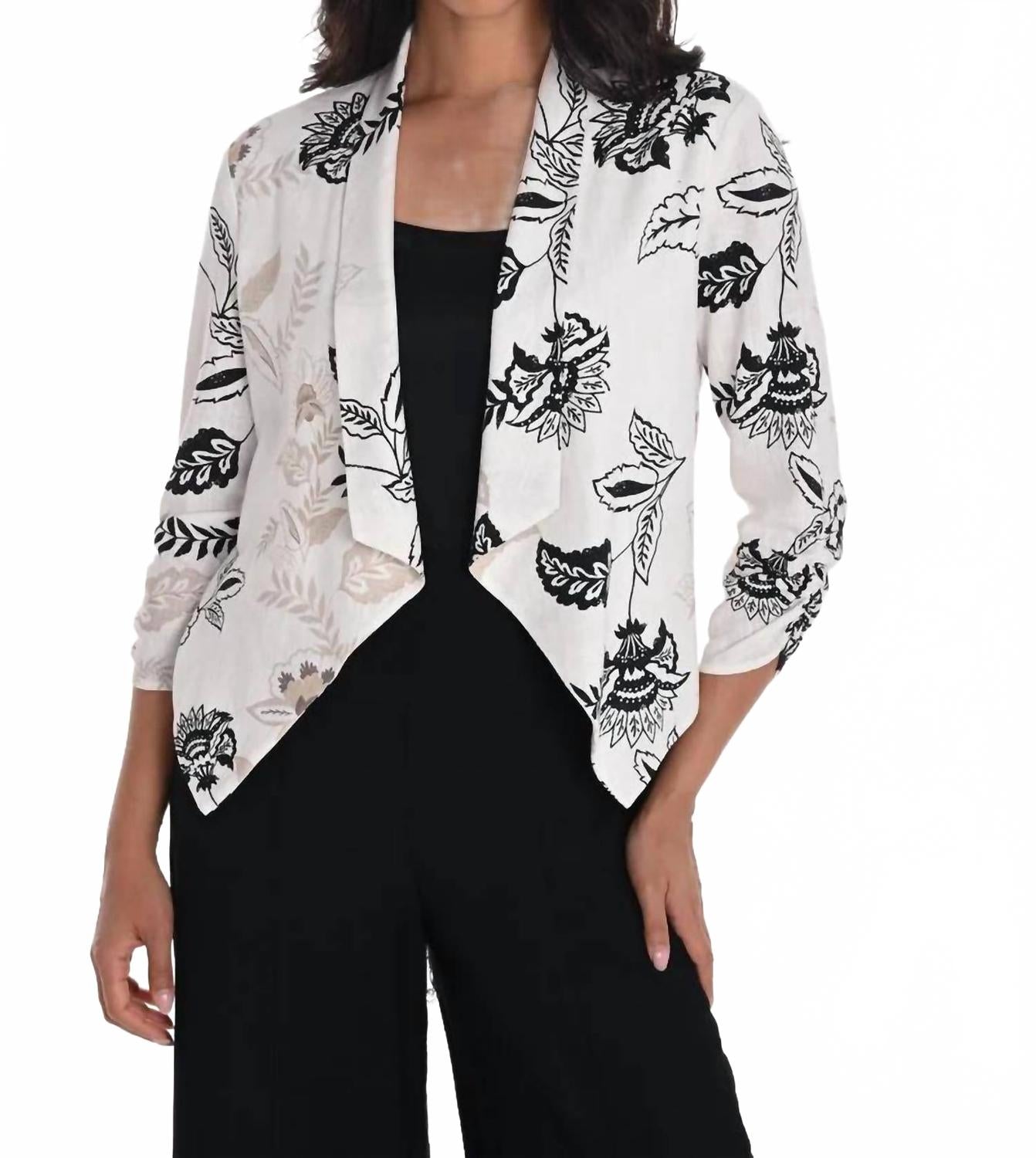 Льняная куртка бежевого цвета Frank Lyman
Льняная куртка бежевого цвета Frank Lyman