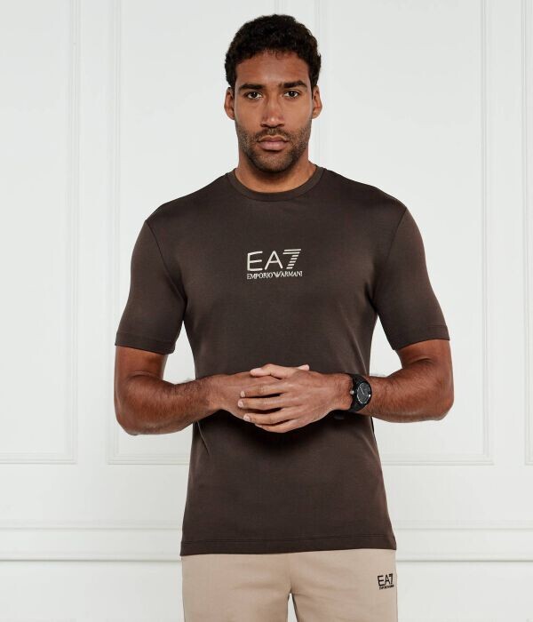 Футболка мужская Ea7 облегающего кроя, коричневый
Футболка мужская Ea7 облегающего кроя, коричневый