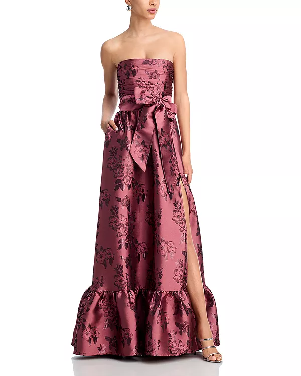 Платье Регины V. Chapman, розовый
Платье Регины V. Chapman, розовый