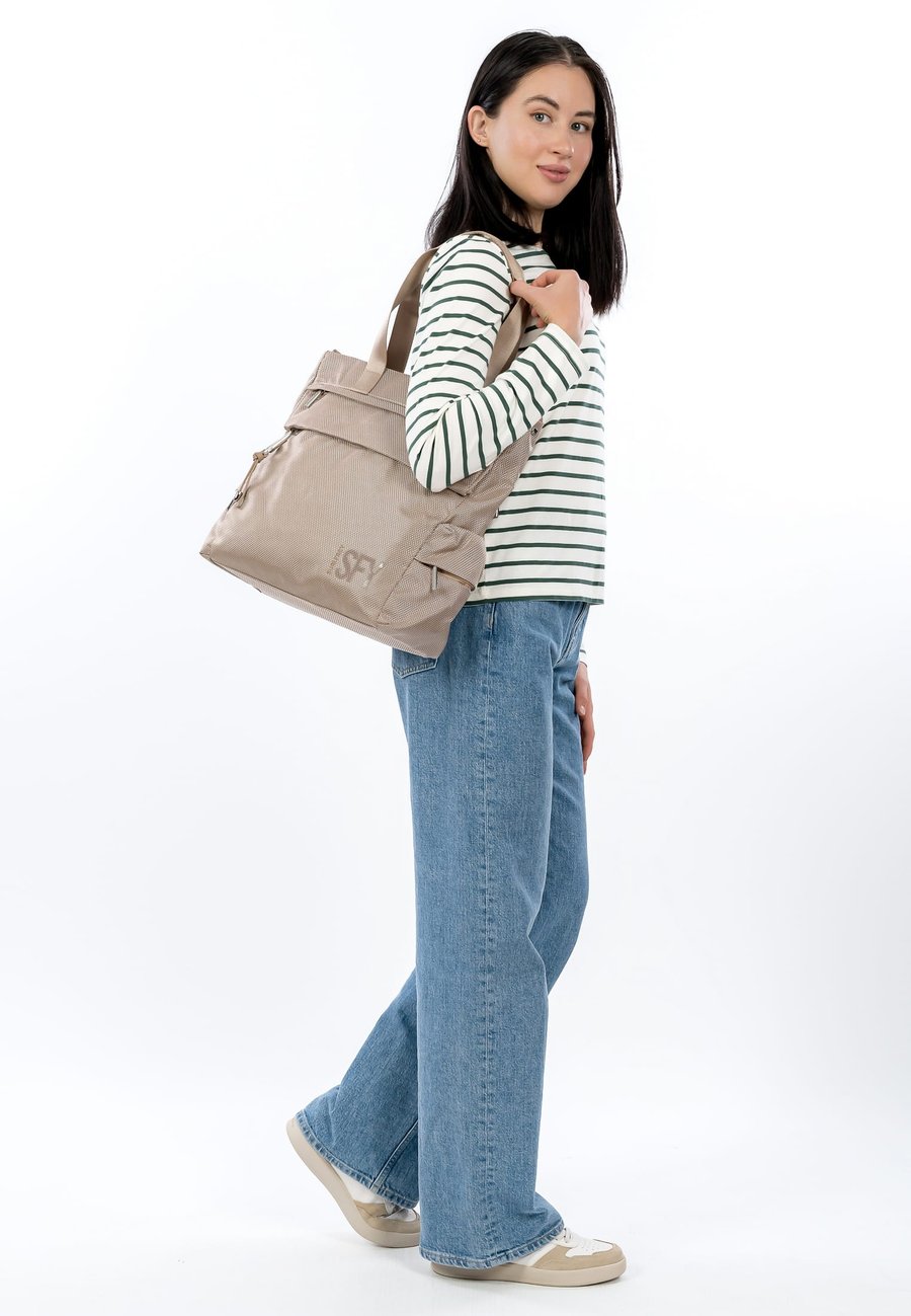 Сумка-шоппер SURI FREY MARRY, Cream/Nude
Сумка-шоппер SURI FREY MARRY, Cream/Nude