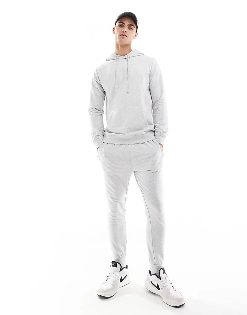 Мужские зауженные спортивные брюки Focus серого меланжевого цвета Hera
Мужские зауженные спортивные брюки Focus серого меланжевого цвета Hera