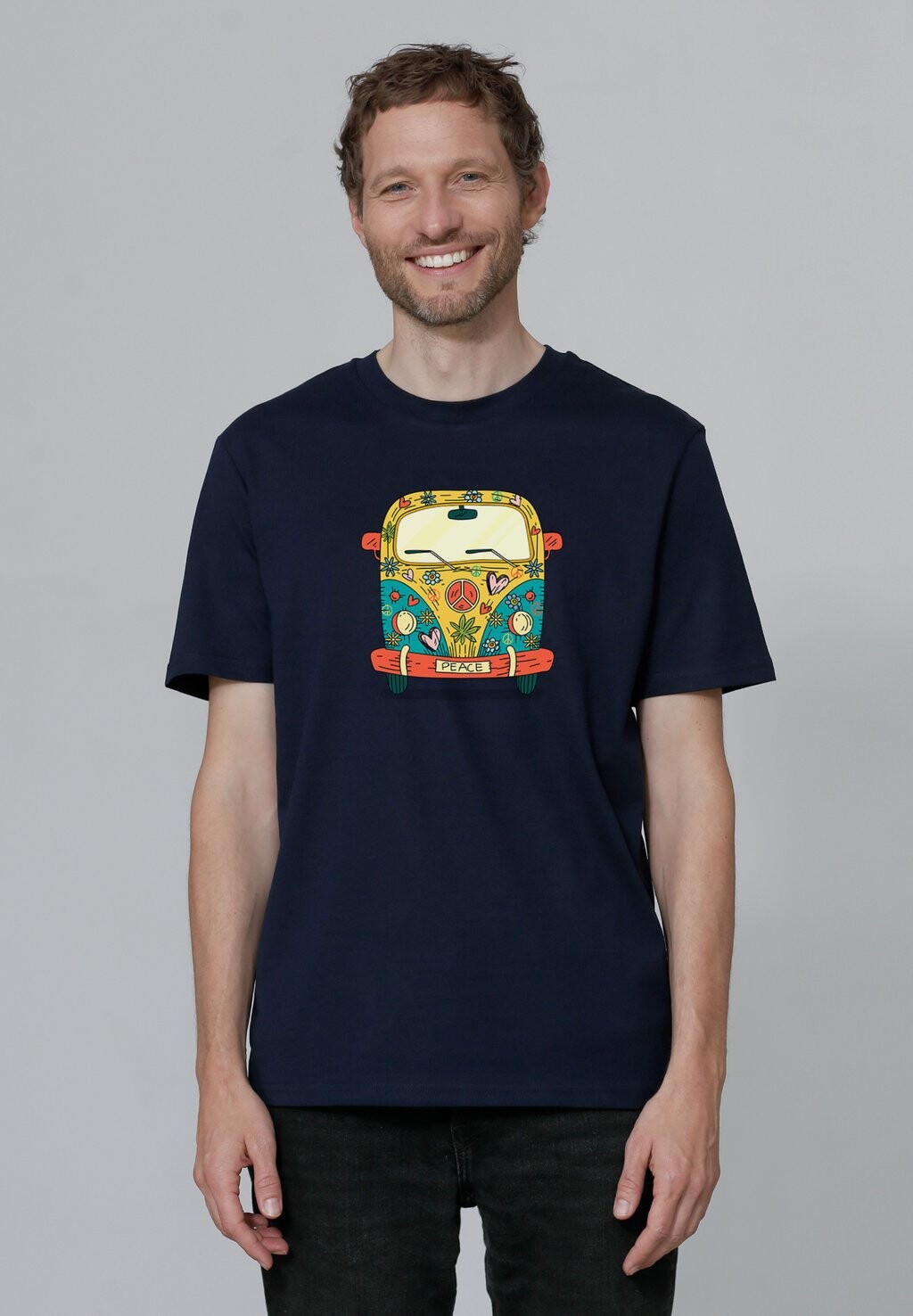 Футболка с принтом HIPPIES BUS watapparel, темно-синий
Футболка с принтом HIPPIES BUS watapparel, темно-синий