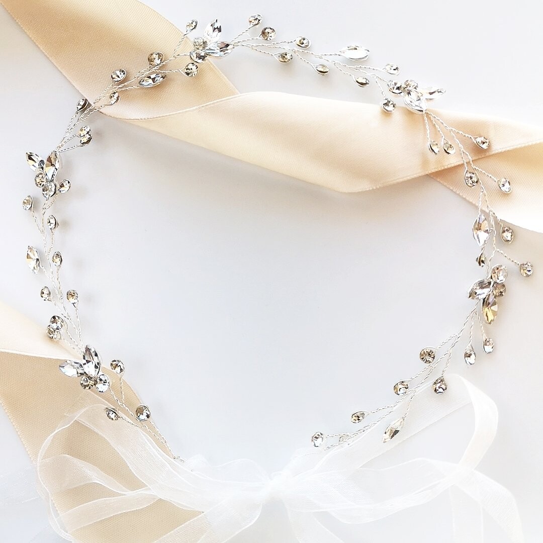 Свадебный ободок Silver BRANCH с гламурными цирконами, нежный и блестящий Kokonet
Свадебный ободок Silver BRANCH с гламурными цирконами, нежный и блестящий Kokonet