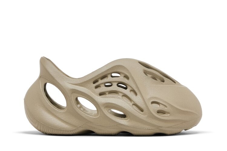 Кроссовки Yeezy Foam Runner Infants, цвет Stone Salt
Кроссовки Yeezy Foam Runner Infants, цвет Stone Salt