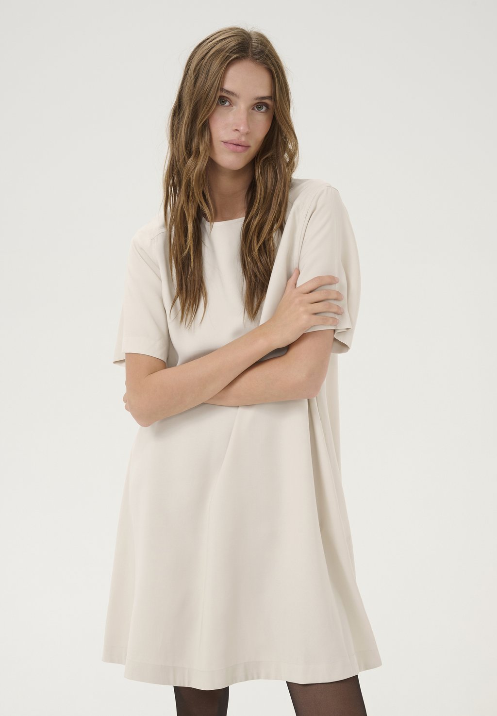Повседневное платье My Essential Wardrobe, слоновая кость
Повседневное платье My Essential Wardrobe, слоновая кость