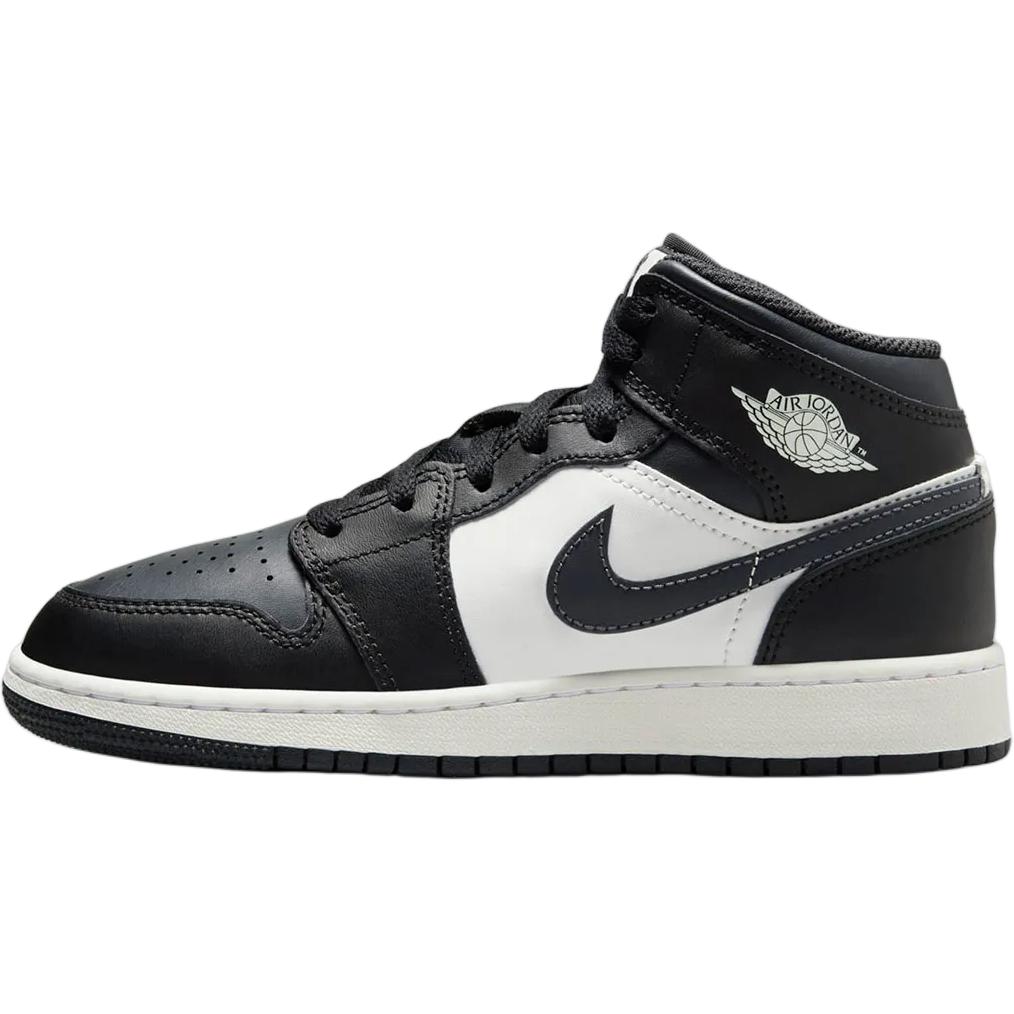 Jordan Air 1 нескользящие устойчивые к истиранию кроссовки mid top для детей черный белый подростки
Jordan Air 1 нескользящие устойчивые к истиранию кроссовки mid top для детей черный белый подростки