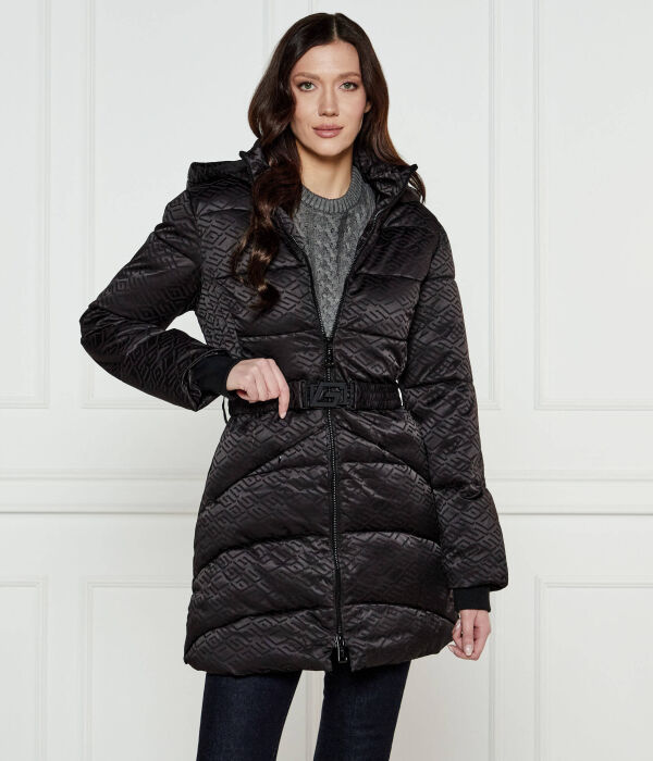 Куртка с воротником Regular fit Guess Jeans, черный
Куртка с воротником Regular fit Guess Jeans, черный