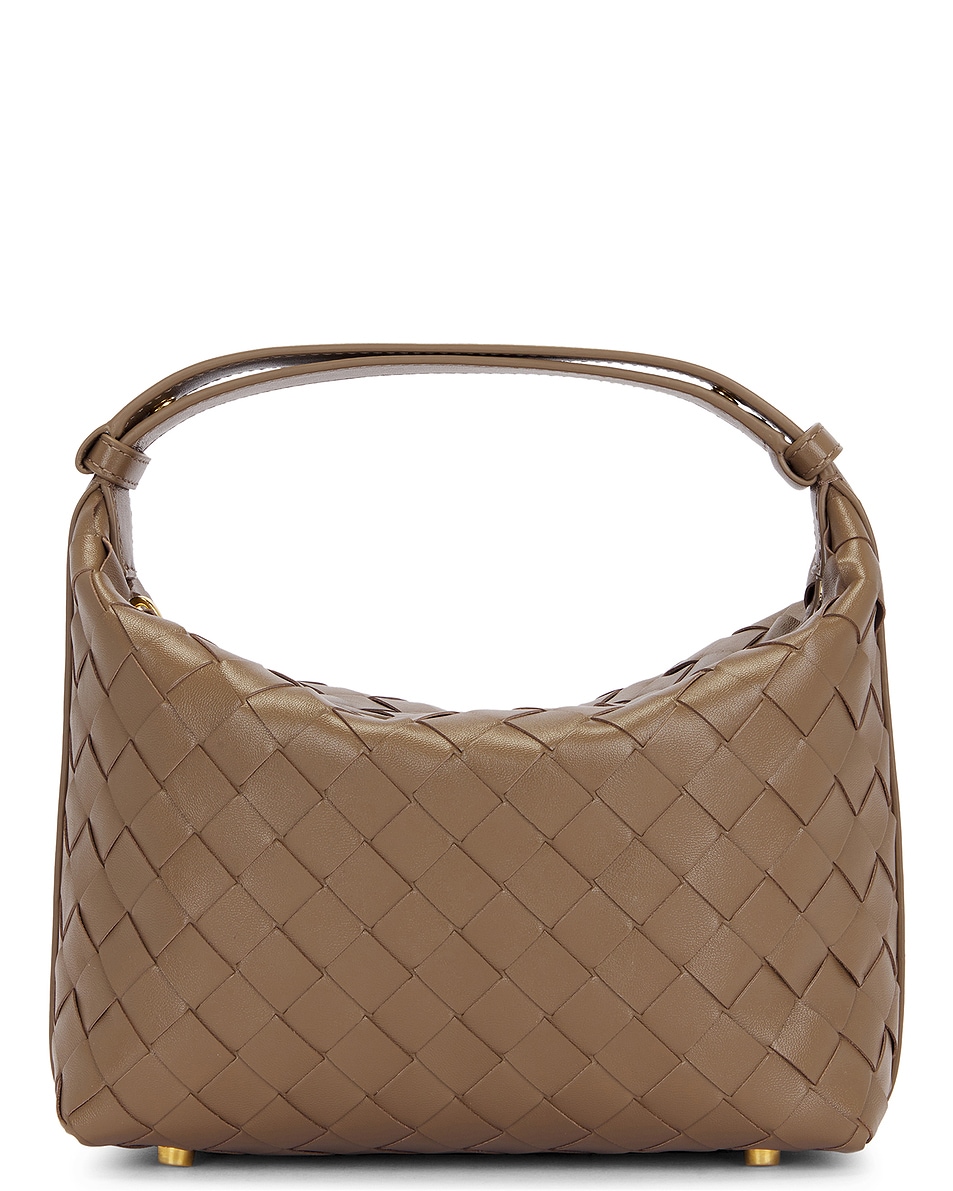 Мини-сумка Уоллес Bottega Veneta, цвет Pinecone & Gold
Мини-сумка Уоллес Bottega Veneta, цвет Pinecone & Gold