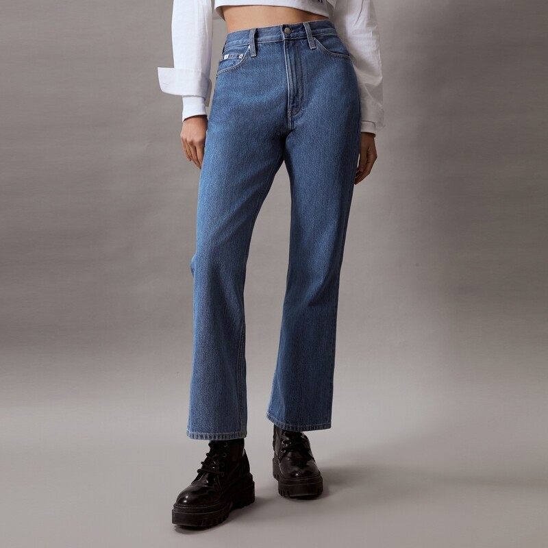 Джинсы женские Calvin Klein Jeans классические, синий
Джинсы женские Calvin Klein Jeans классические, синий