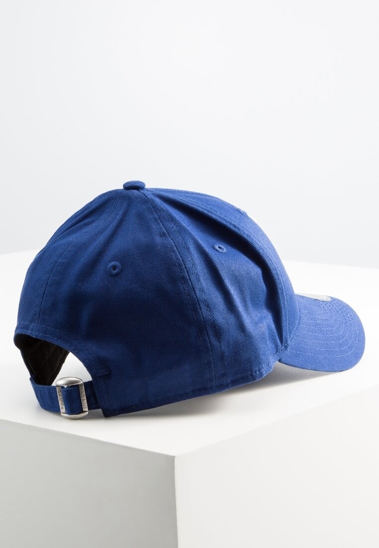 Бейсболка New Era
Бейсболка New Era