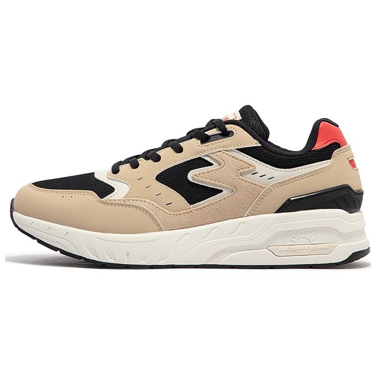 Мужские кроссовки Lifestyle с низким верхом цвета обсидиан черный/овсяный молочный 361°
Мужские кроссовки Lifestyle с низким верхом цвета обсидиан черный/овсяный молочный 361°