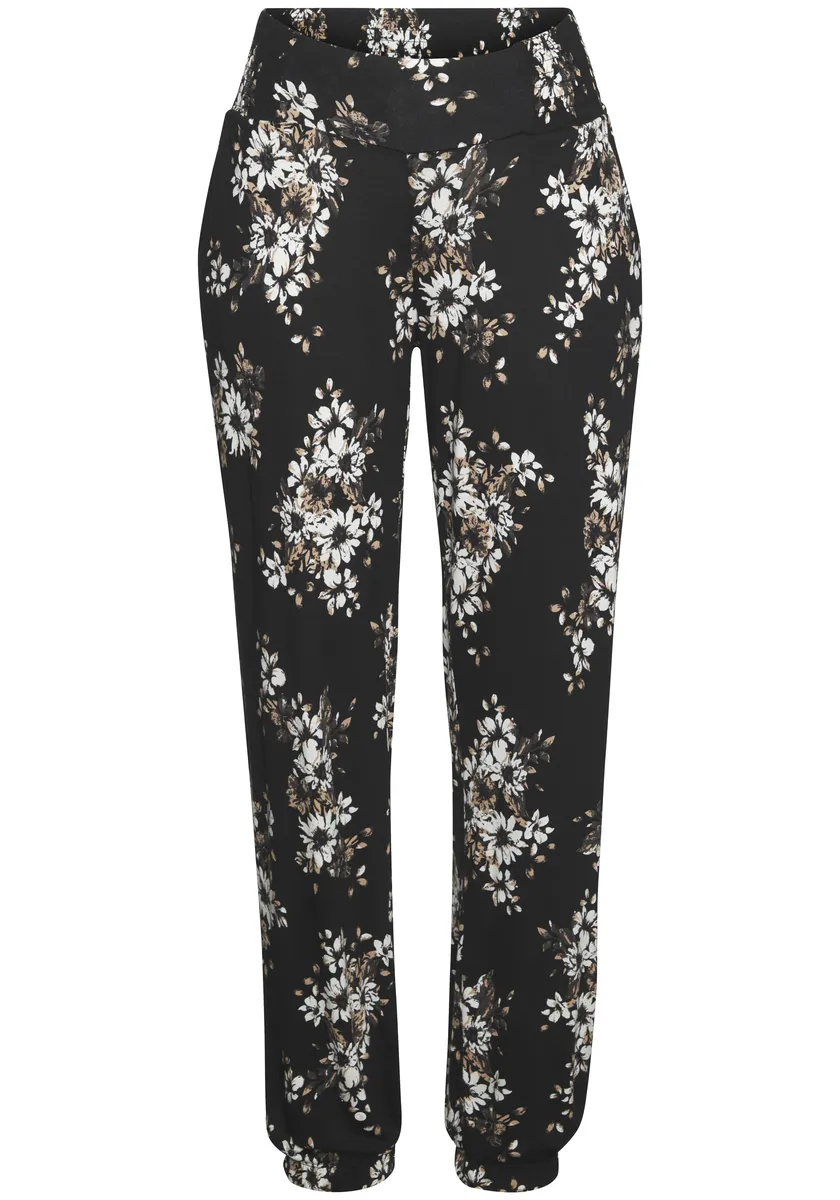 LASCANA пляжные брюки с нежным цветочным принтом, свободные брюки из джерси, летние брюки, кремовый
LASCANA пляжные брюки с нежным цветочным принтом, свободные брюки из джерси, летние брюки, кремовый