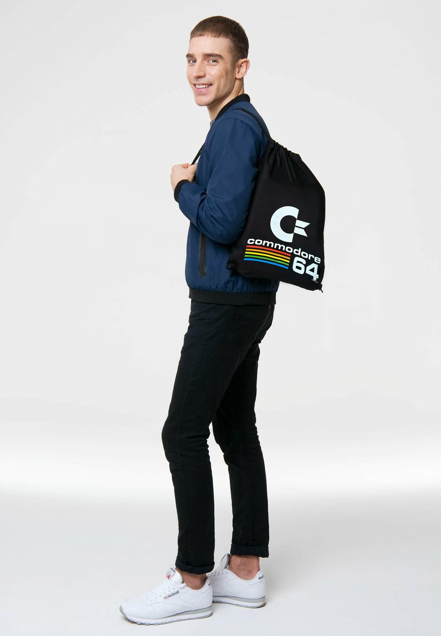 Спортивная сумка LOGOSHIRT COMMODORE , Schwarz/Black
Спортивная сумка LOGOSHIRT COMMODORE , Schwarz/Black