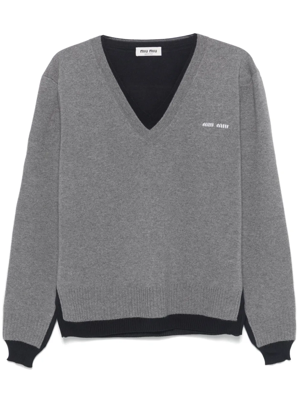 Свитер с V-образным вырезом MIU MIU, серый
Свитер с V-образным вырезом MIU MIU, серый