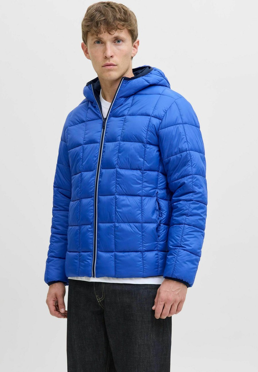 Куртка Jack & Jones Winter jacket, Sky Captain/Dark Blue
Куртка Jack & Jones Winter jacket, Sky Captain/Dark Blue
