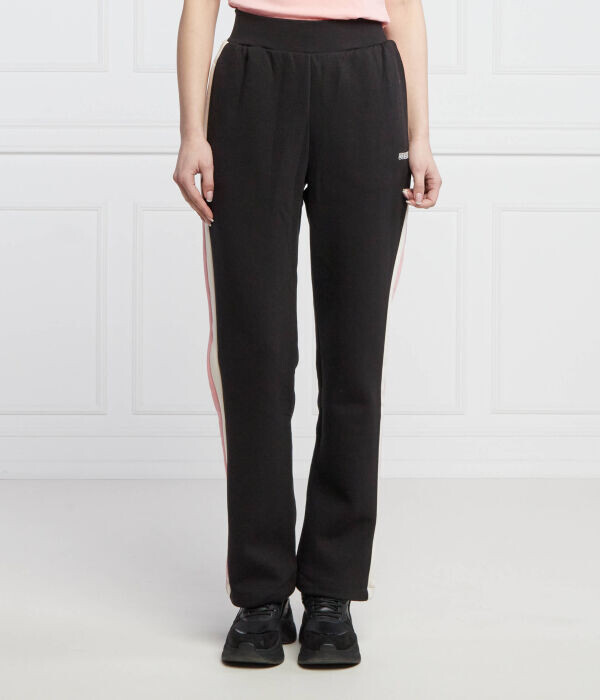 Спортивные брюки женские Guess Active Brandie свободного кроя с лампасами, черный
Спортивные брюки женские Guess Active Brandie свободного кроя с лампасами, черный