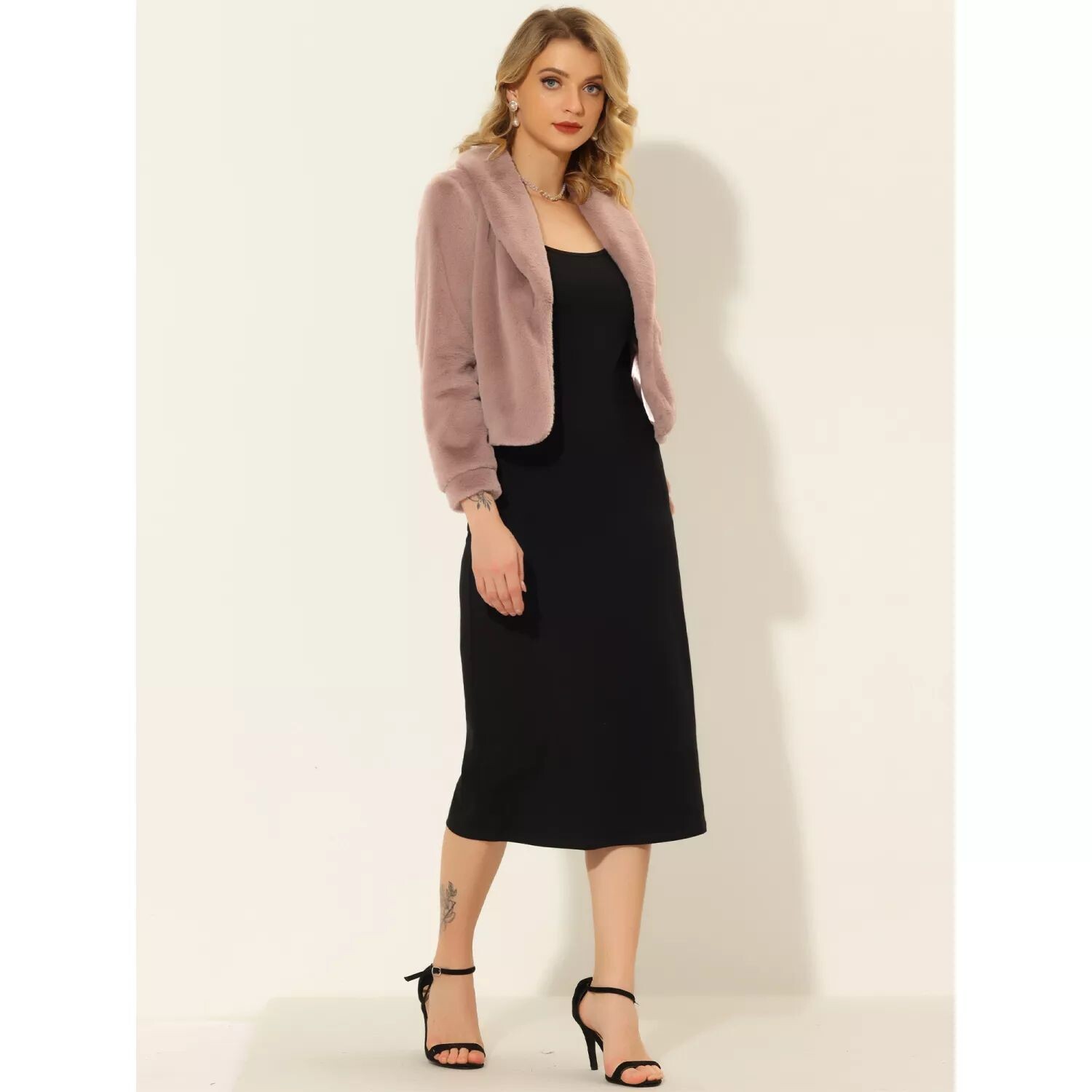 Женское укороченное флисовое пальто с длинными рукавами и зубчатыми лацканами и открытой передней частью ALLEGRA K, зеленый
Женское укороченное флисовое пальто с длинными рукавами и зубчатыми лацканами и открытой передней частью ALLEGRA K, зеленый