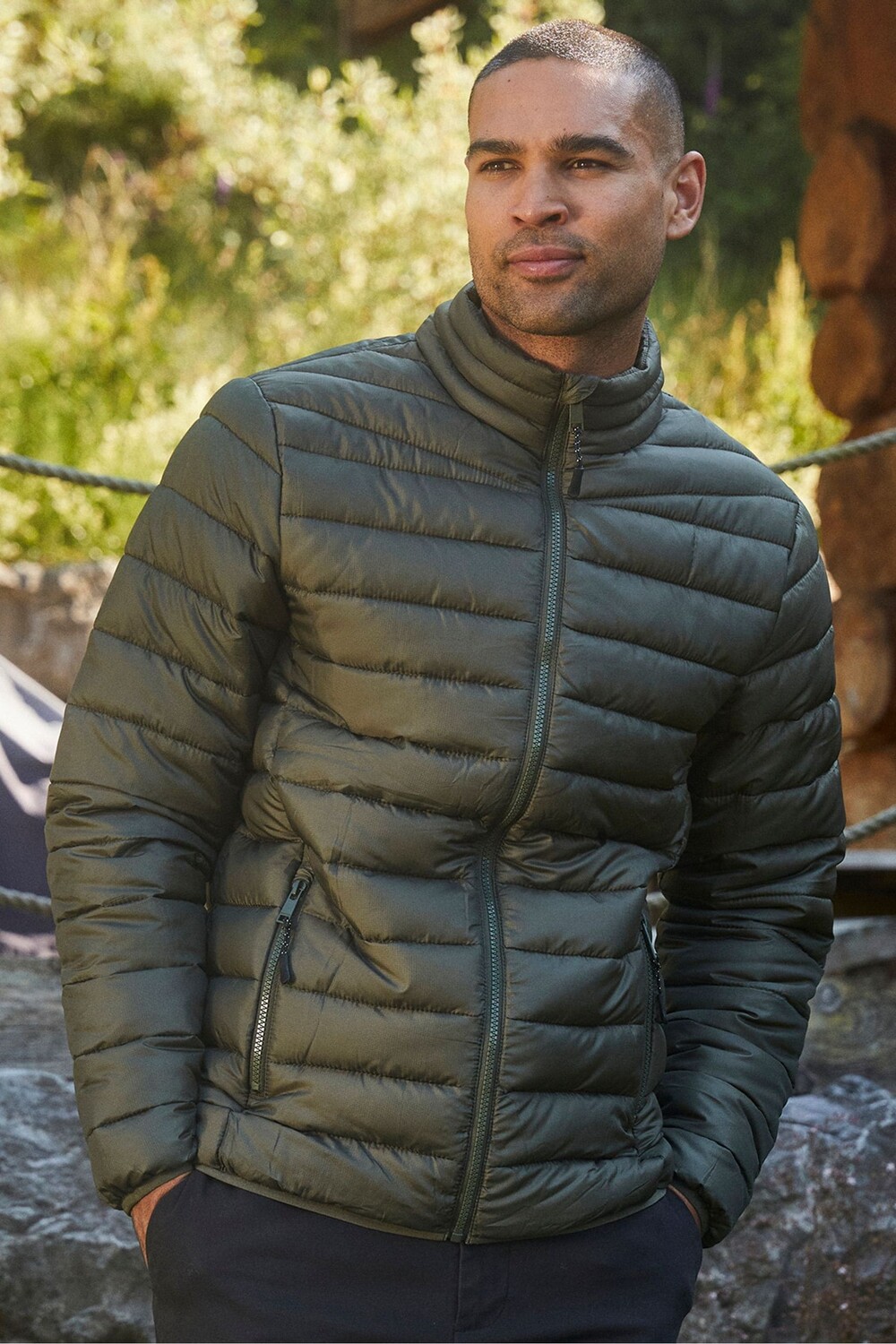 Матовая утепленная куртка с воротником стойкой Threadbare, хаки
Матовая утепленная куртка с воротником стойкой Threadbare, хаки