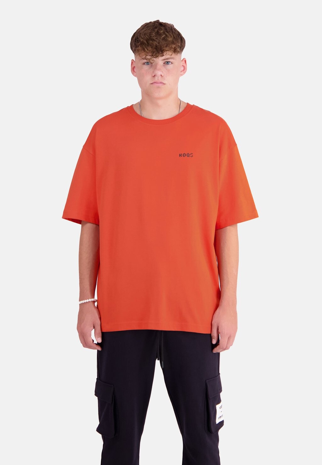 Футболка с принтом KOQS, охра
Футболка с принтом KOQS, охра