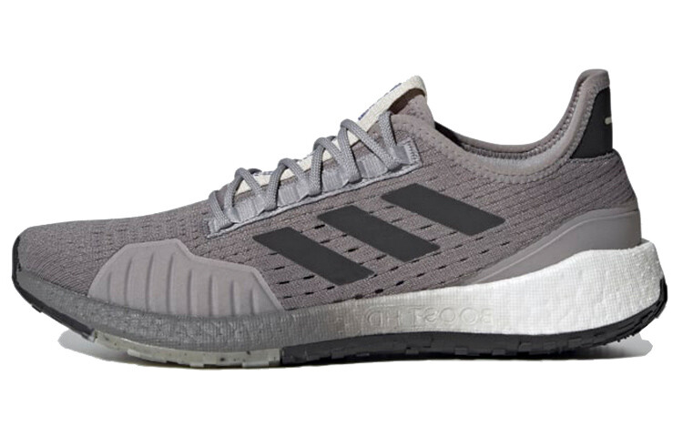 Кроссовки для бега PulseBOOST мужские с низким верхом серые/черные Adidas
Кроссовки для бега PulseBOOST мужские с низким верхом серые/черные Adidas