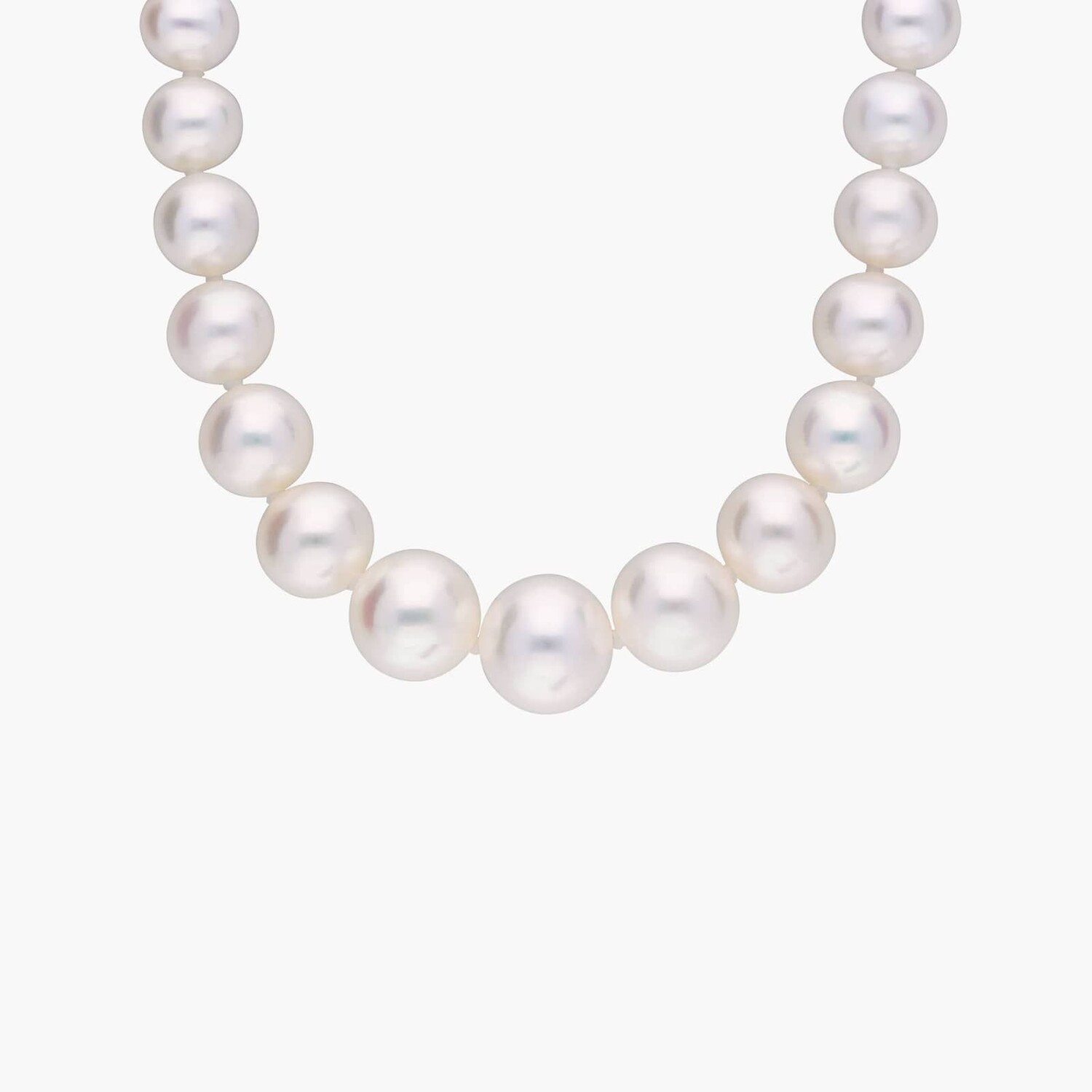 Ожерелье из пресноводного культивированного жемчуга с градуированной нитью и белым золотом 14 карат (5,5-9,5 мм) Blue Nile
Ожерелье из пресноводного культивированного жемчуга с градуированной нитью и белым золотом 14 карат (5,5-9,5 мм) Blue Nile