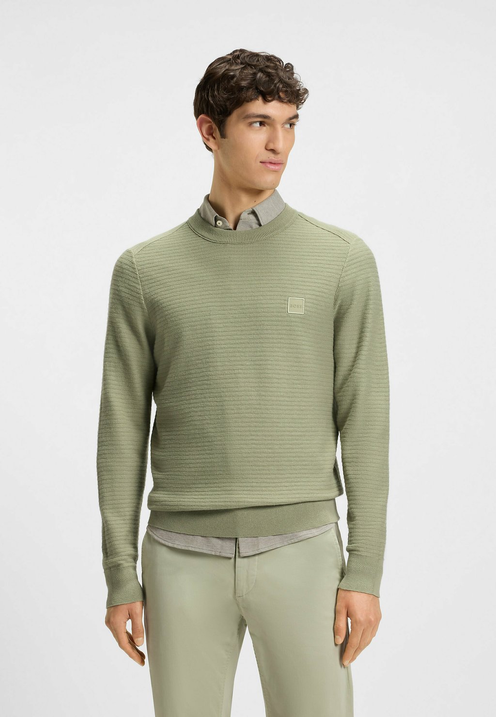 Джемпер ANION_S BOSS, зеленый
Джемпер ANION_S BOSS, зеленый