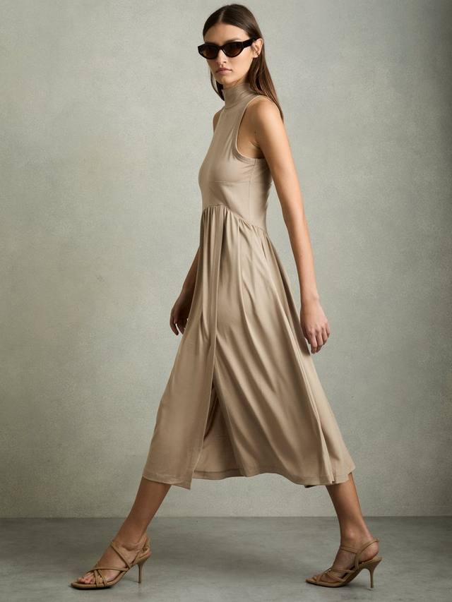 Трикотажное платье без рукавов от блейк Reiss, цвет Neutral
Трикотажное платье без рукавов от блейк Reiss, цвет Neutral